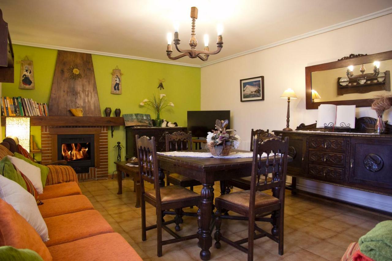 Casa Rural Lazkano En Sierra De Urbasa San Martín Exterior foto